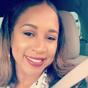 Meet your Posher, Carina